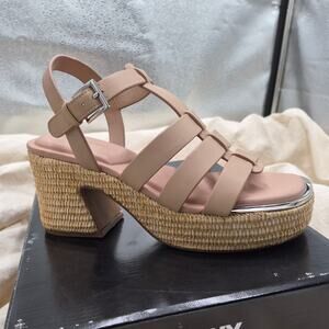 NEW DKNY Women's Platform Dress Sandal Heeled, Rose Beige  size 6.5